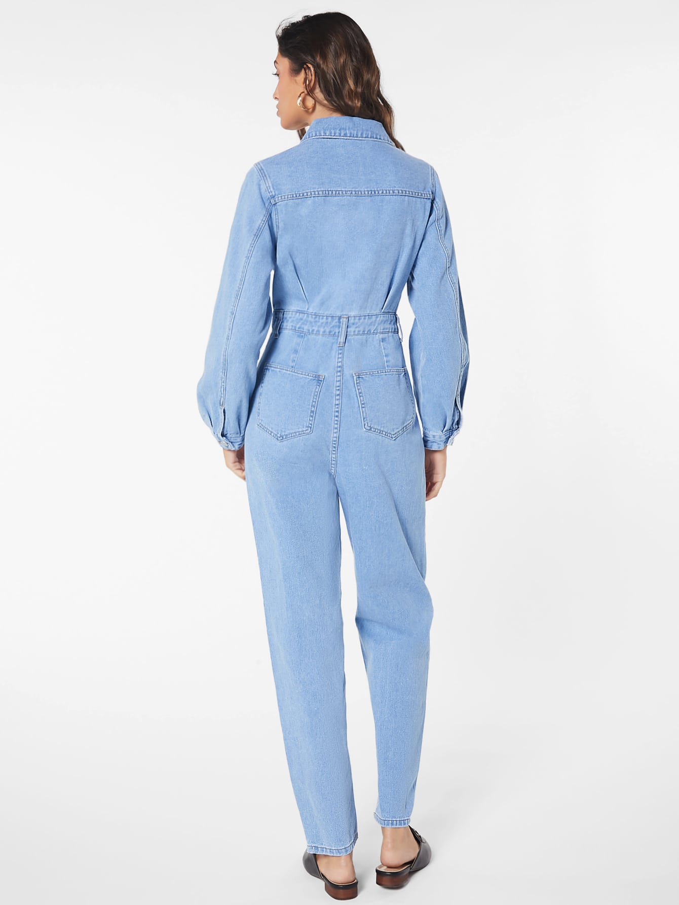 Denim jumpsuit met klepzakken - stijlvolle blauwe dames overall