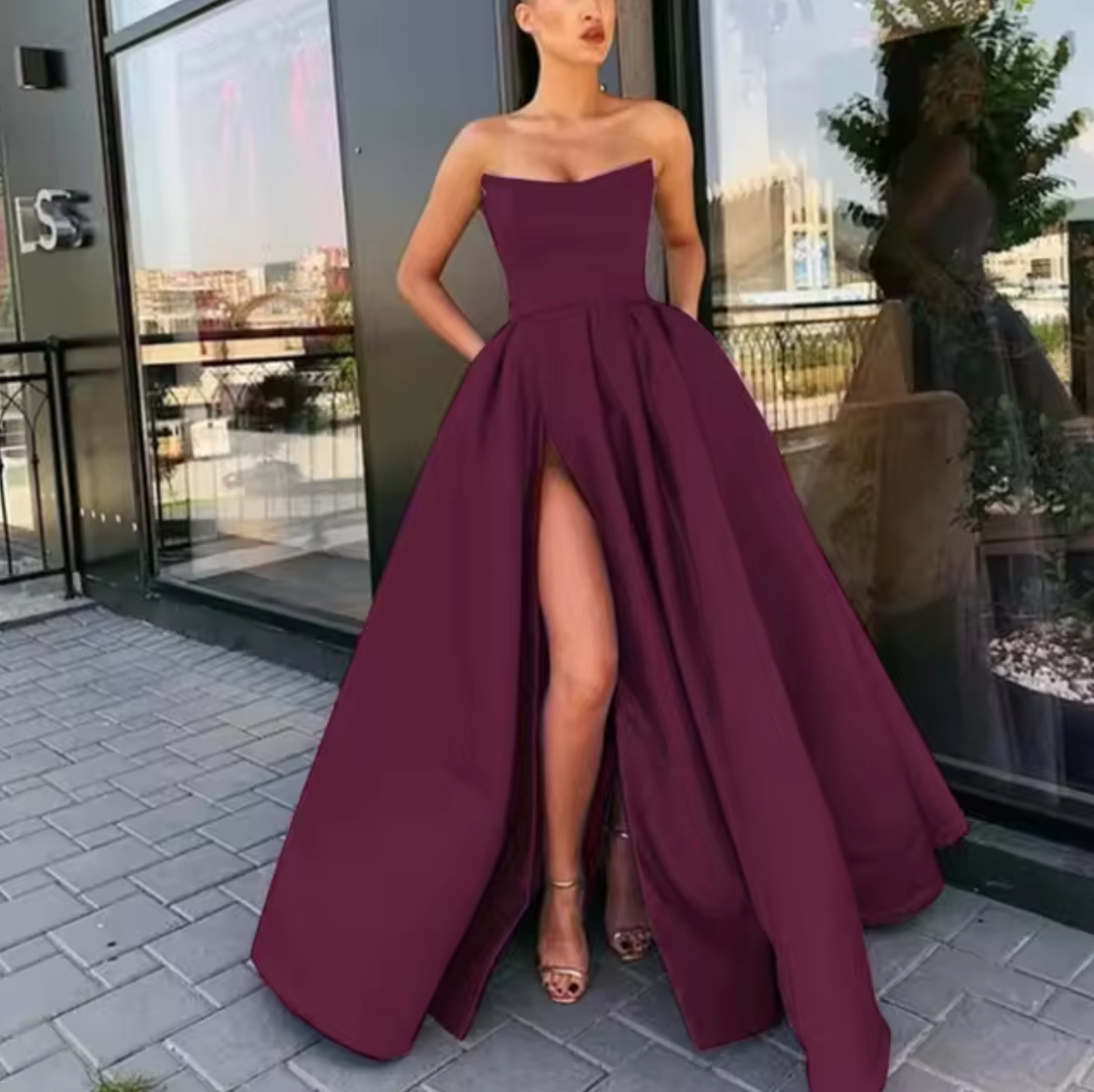Dames ball gown met hoge slit - elegante avondjurk voor formele gelegenheden