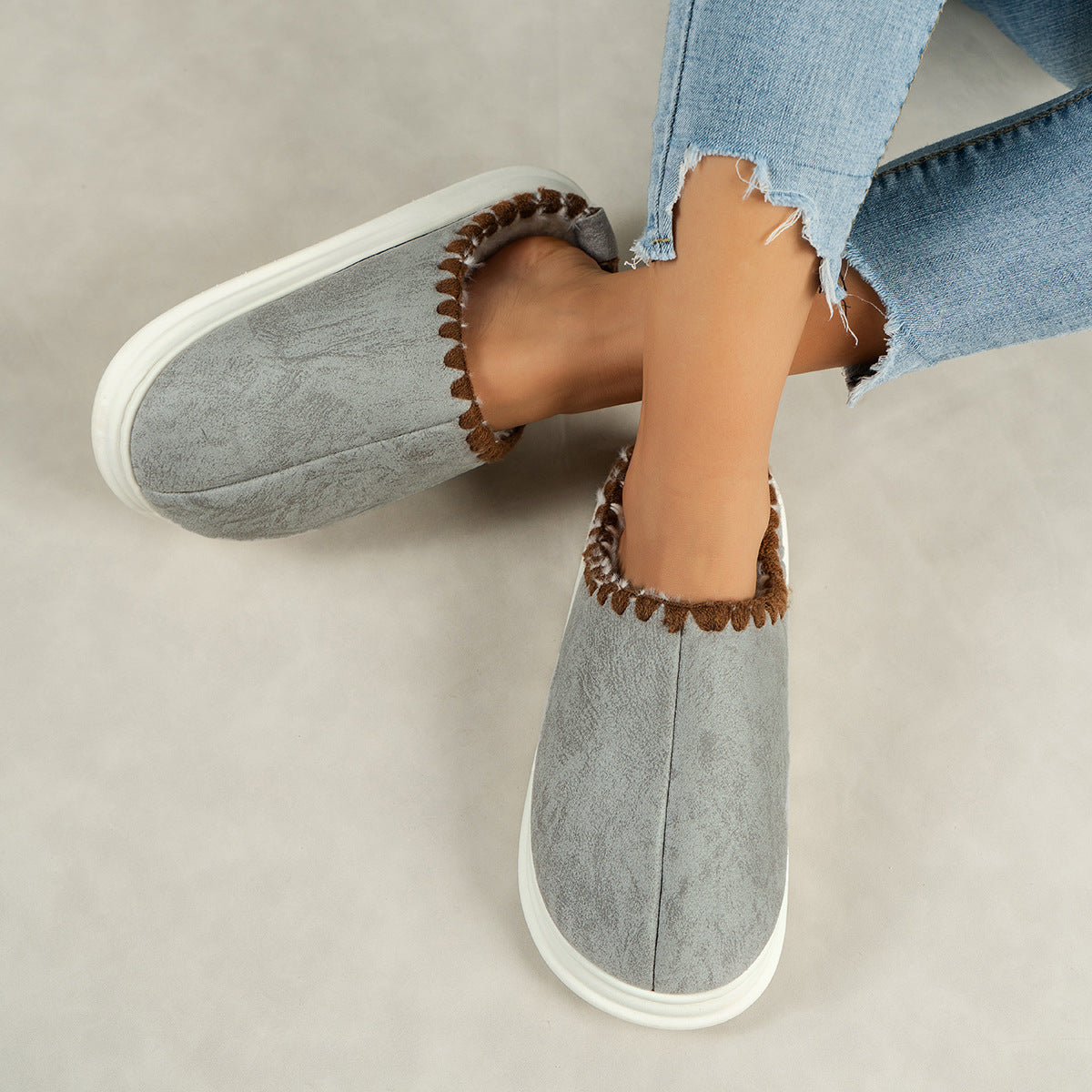 Warme pantoffels - dames huis slippers met pluche voering en antislipzool - Bakkermode.nl