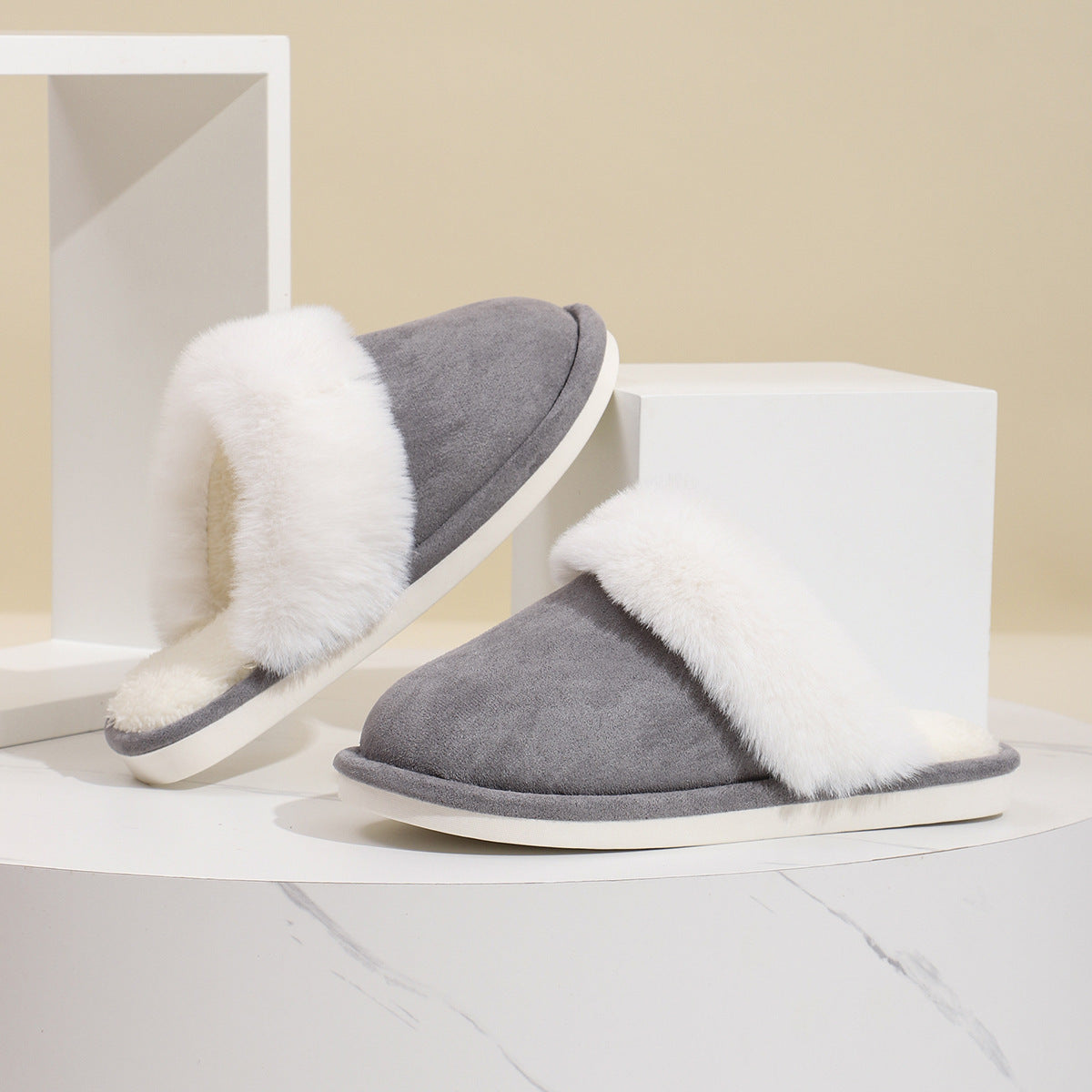 Warme pantoffels - dames huis slippers met pluche voering en luxe suède look in - Bakkermode.nl