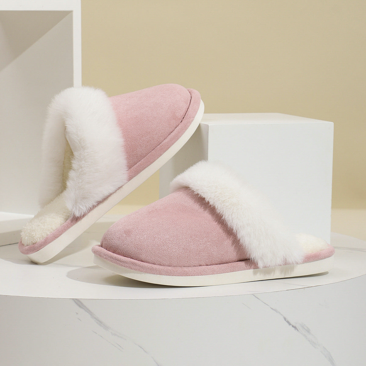 Warme pantoffels - dames huis slippers met pluche voering en luxe suède look in - Bakkermode.nl