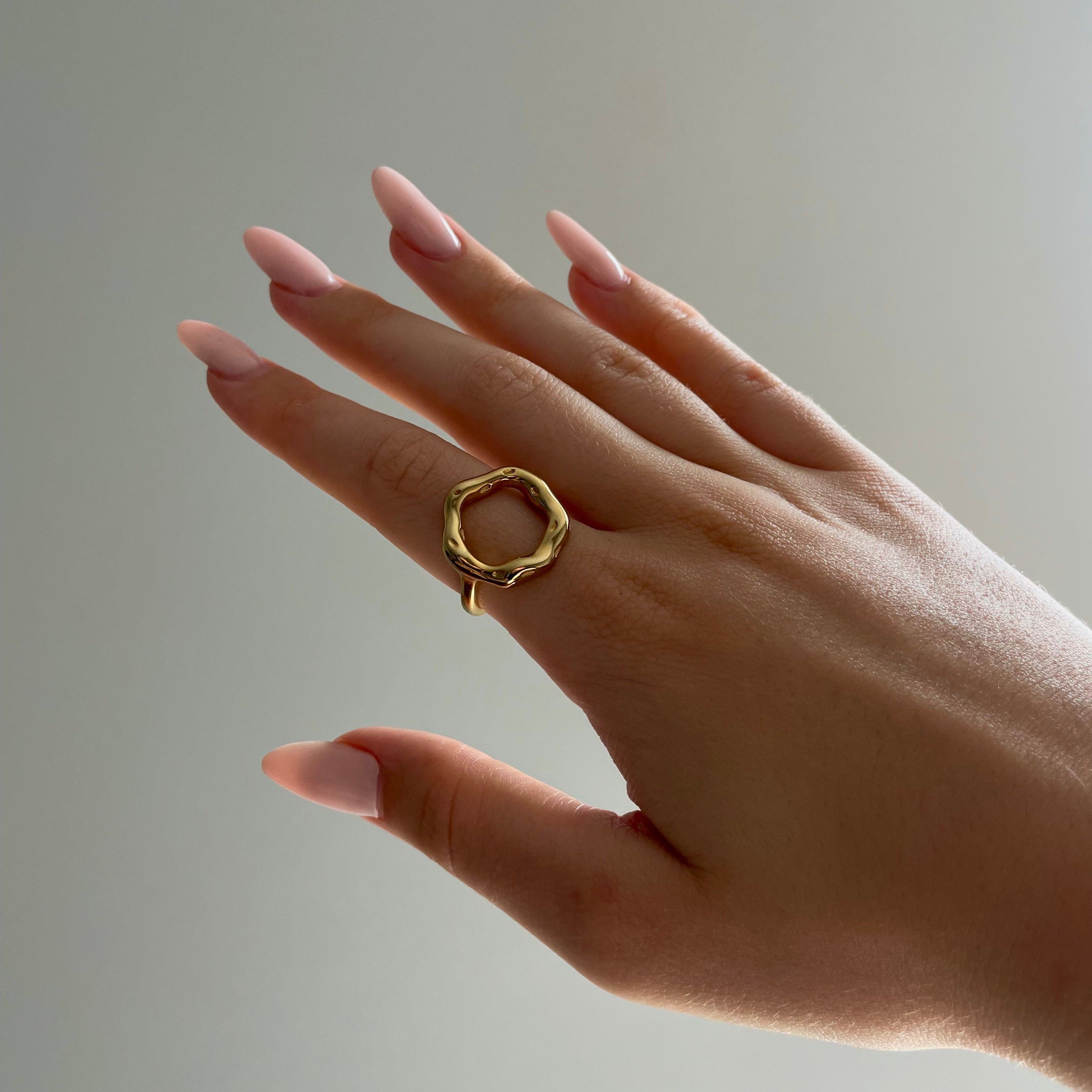 Dames open cirkelring - elegante gouden ontwerp voor elke gelegenheid