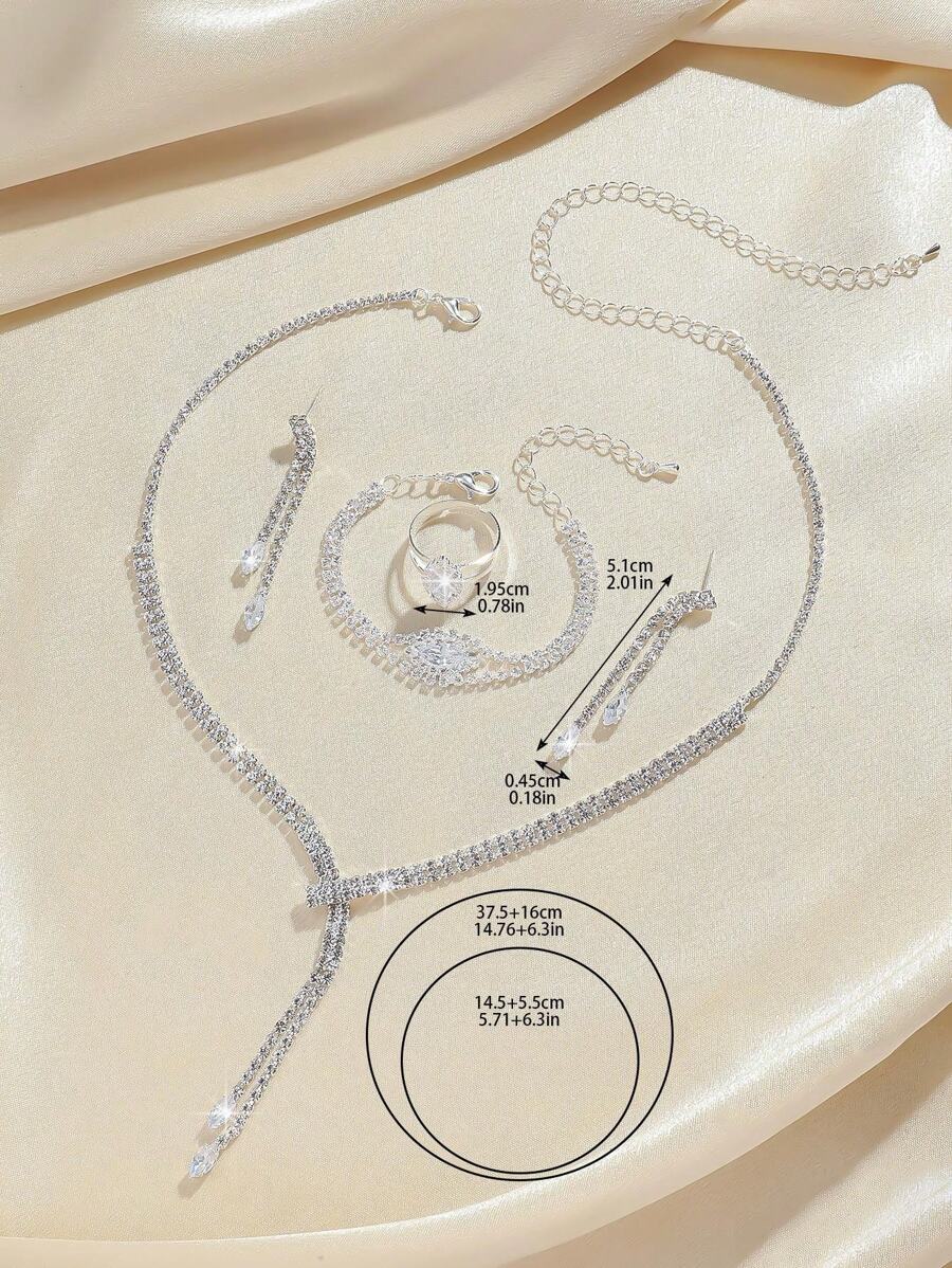 4-delige zilveren kristallen sieradenset - prachtige damesketting, oorbellen, armband en ring