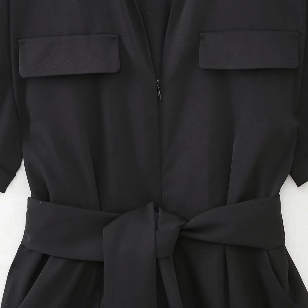 Dames casual jumpsuit korte mouwen met riem in grijs - stijlvolle zomerse outfit met praktische zakken