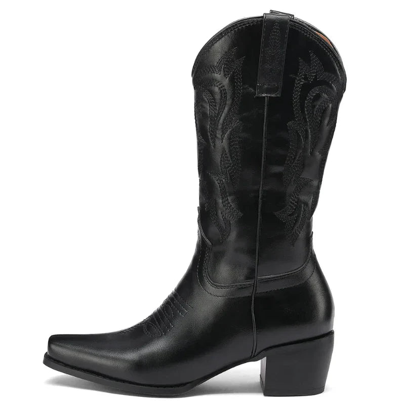 Rode en zwarte halfhoge cowboylaarzen met bloemenborduursel – elegantie & westernstijl voor dames - Bakkermode.nl