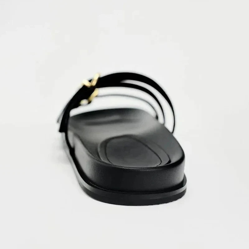 Zwarte slidesandalen met gespen - Bakkermode.nl