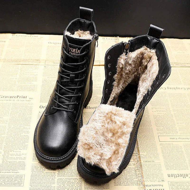 Warme dames veterlaarzen - gevoerde winterboots met rits en stevige zool - Bakkermode.nl