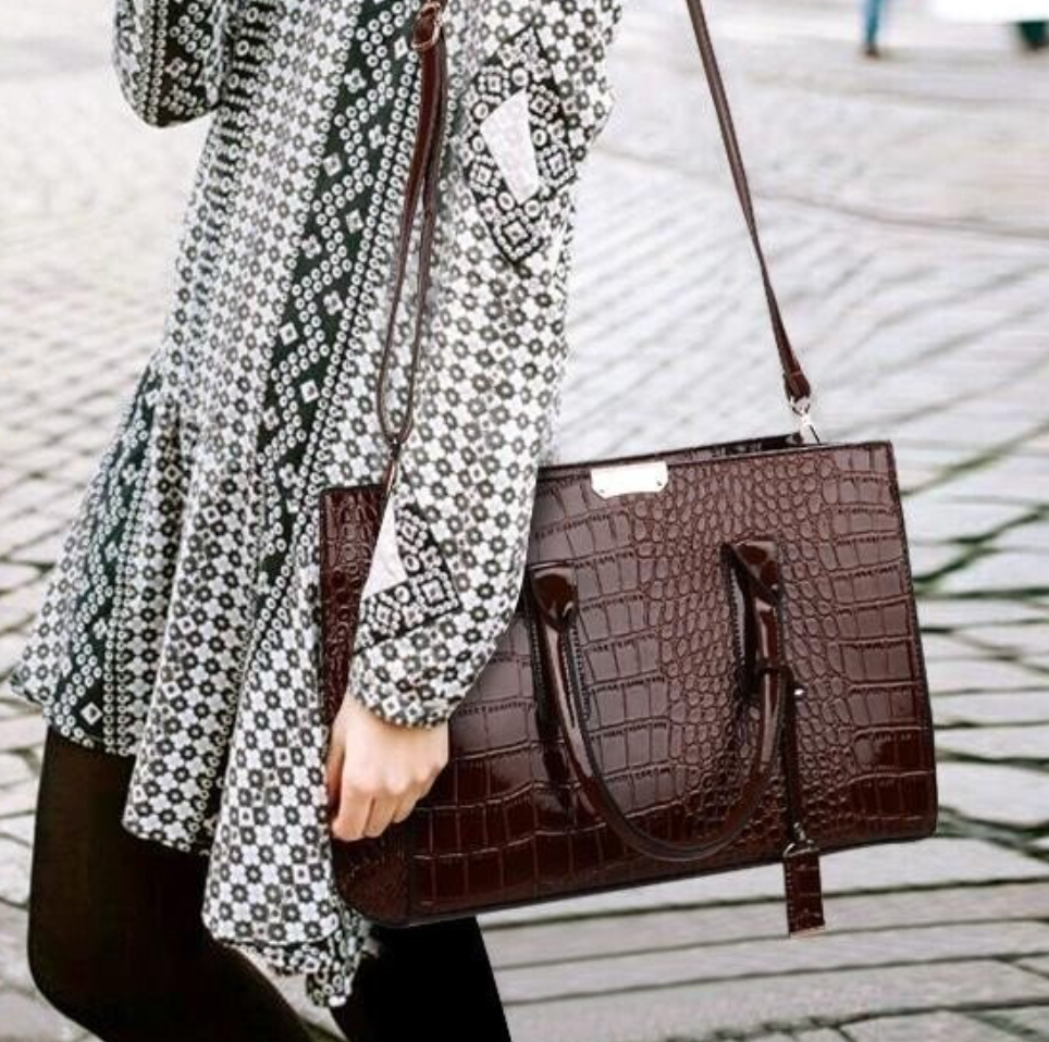 Krokodillenprint handtassen met grote capaciteit - Bakkermode.nl