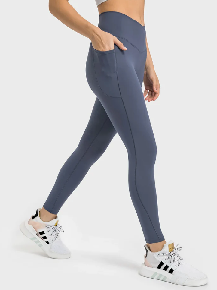 Naadloze blauwe sportlegging - Bakkermode.nl