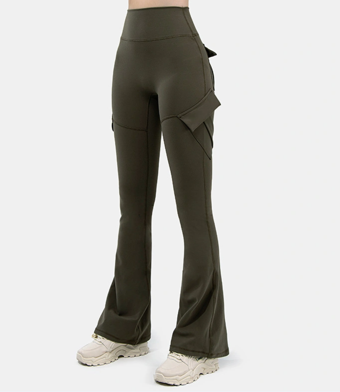 Hoog getailleerde cargo flare broek - Bakkermode.nl