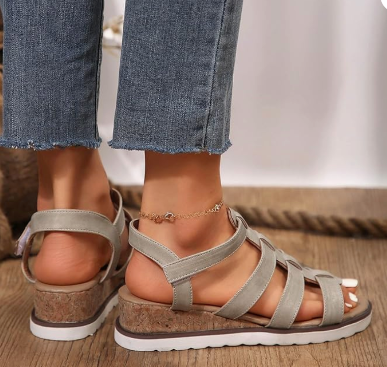 Comfortabele zomersandalen - Bakkermode.nl