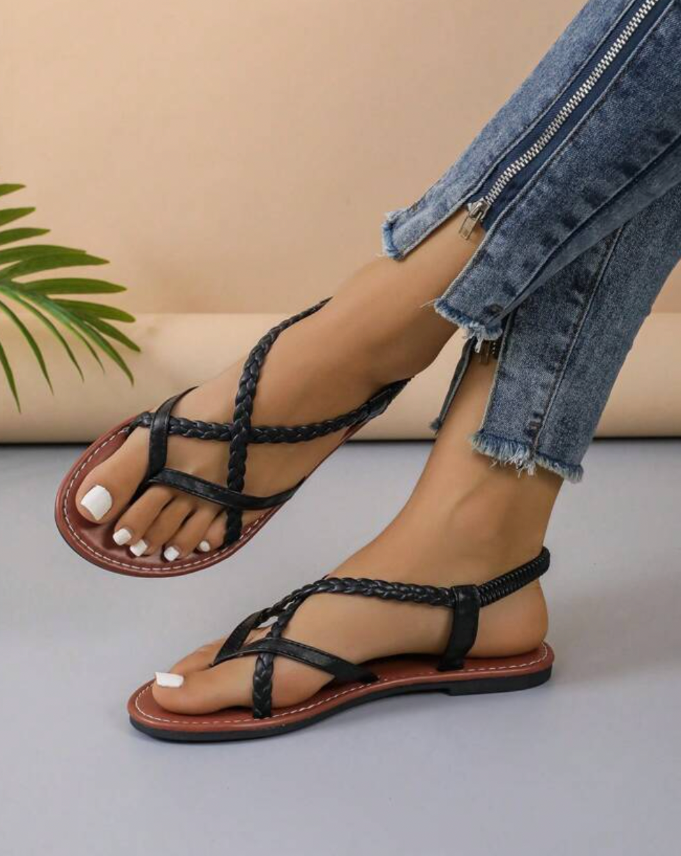 Gevlochten sandalen met kruisbanden - Bakkermode.nl