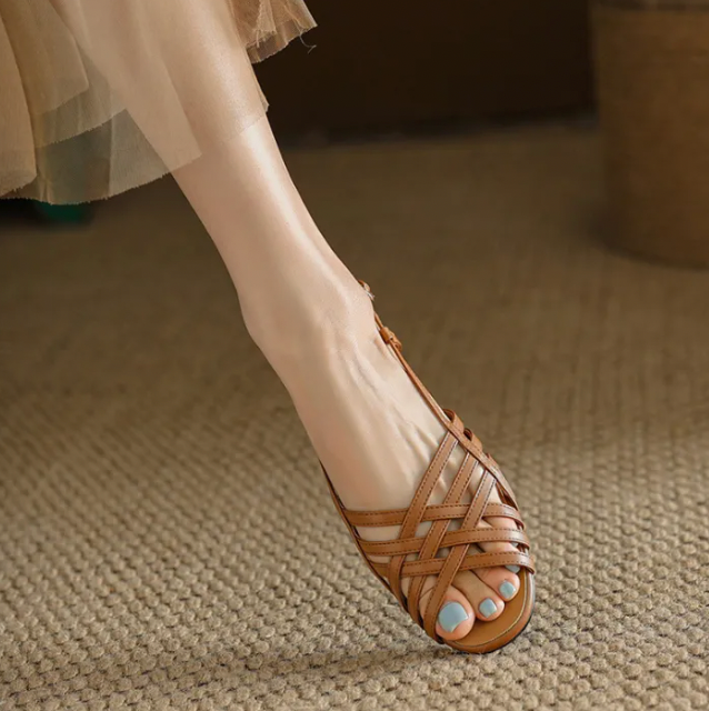 Vintage gevlochten slingback sandalen - Bakkermode.nl