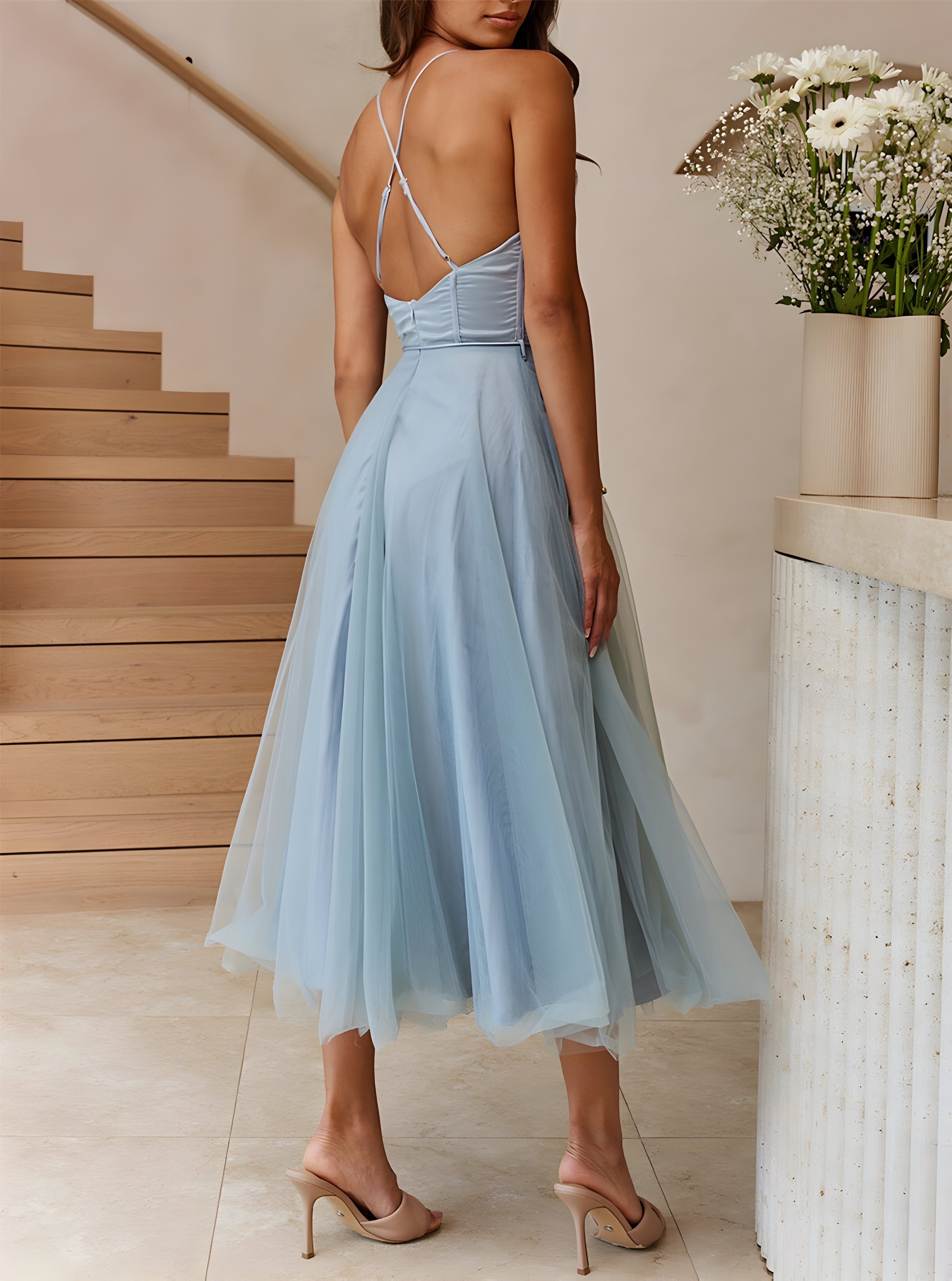 Dames cocktailjurk met elegante tule gelaagd ontwerp - stijlvolle avondmode