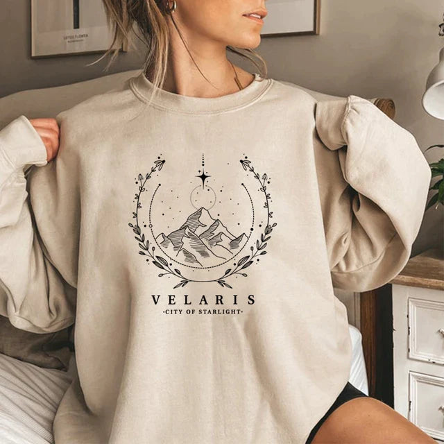 Velaris sweatshirt - dames pullover met grafisch bergontwerp - Bakkermode.nl