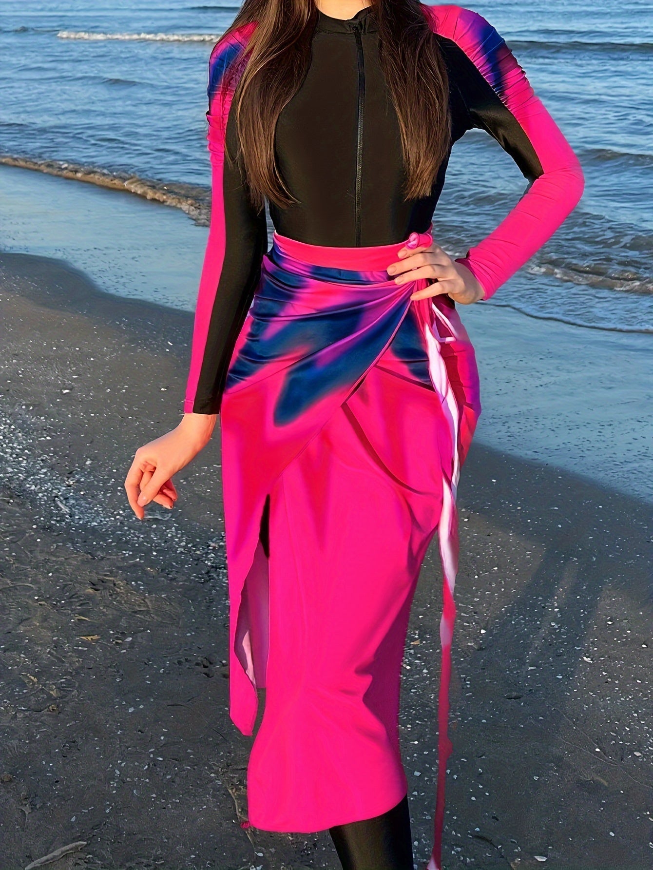 Dames lange mouw zwemkleding met geïntegreerde rok - fatsoenlijk donkerroze badpak voor strand en zwembad