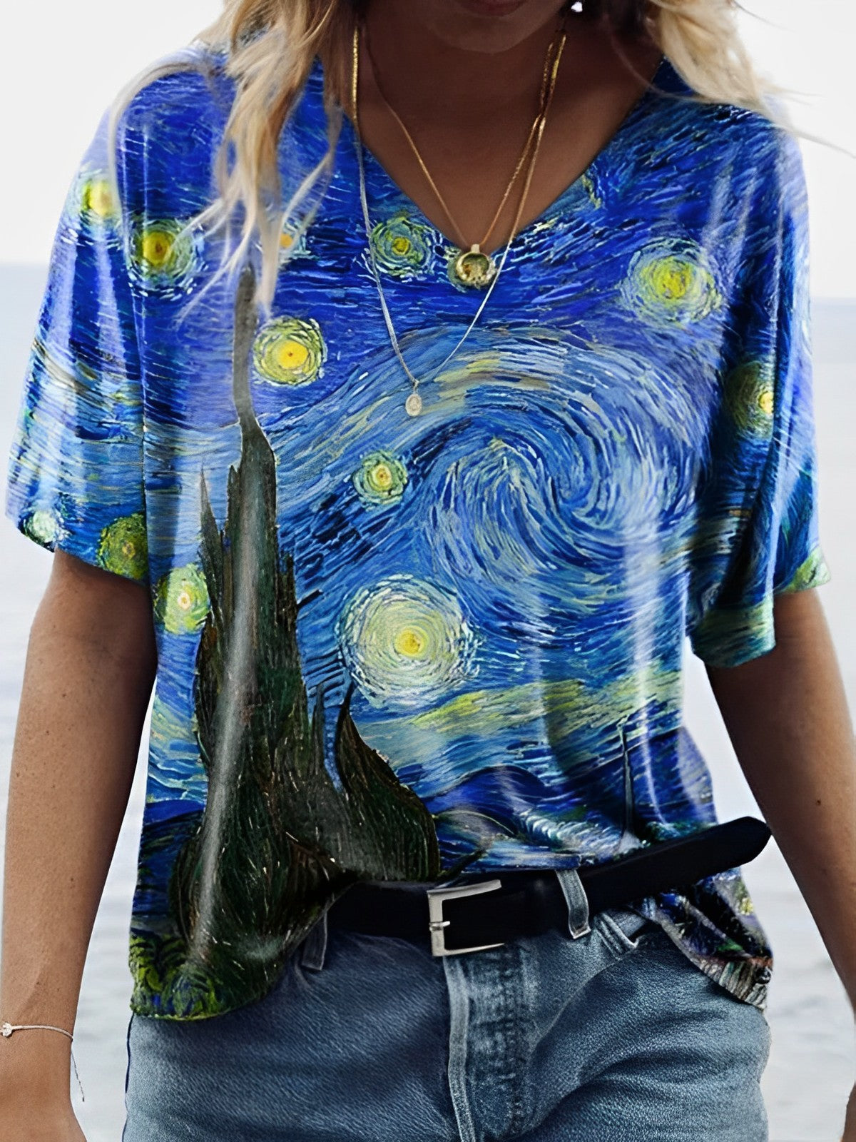 Vrouwen t-shirt van gogh sterrennacht v-hals print blauw casual top - graphic korte mouwen tee voor elke dag