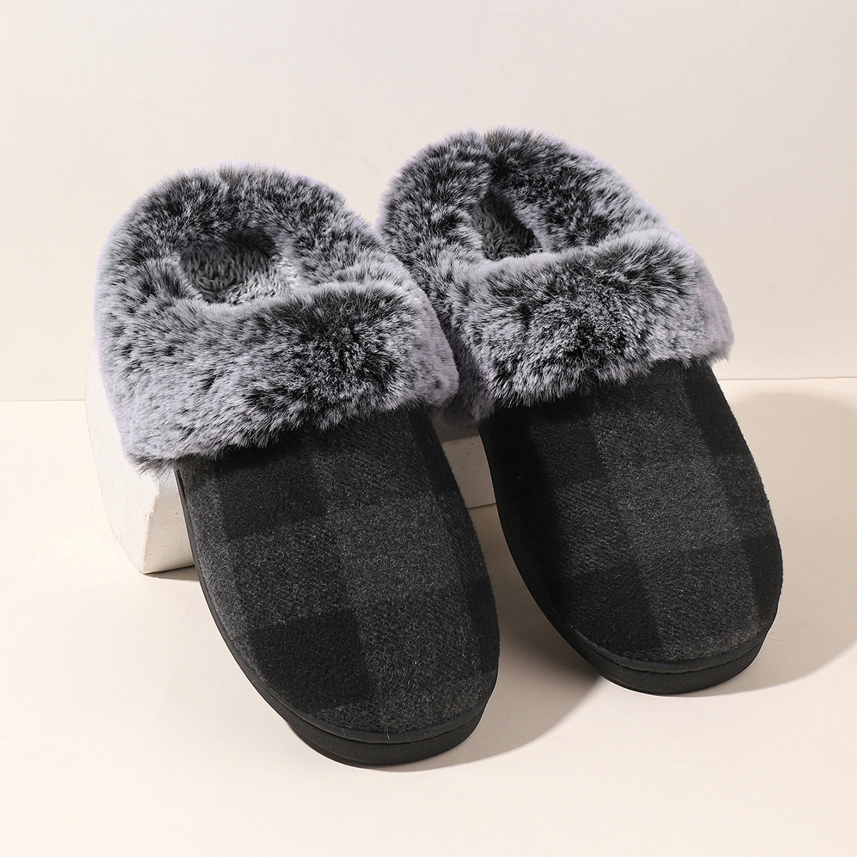 Winter Warm Plaid Plush Slippers Home Indoor Non-slip Bedroom Floor Soft Fuzzy Slipper For Couple Fashion Solid House Shoes - Bakkermode.nl