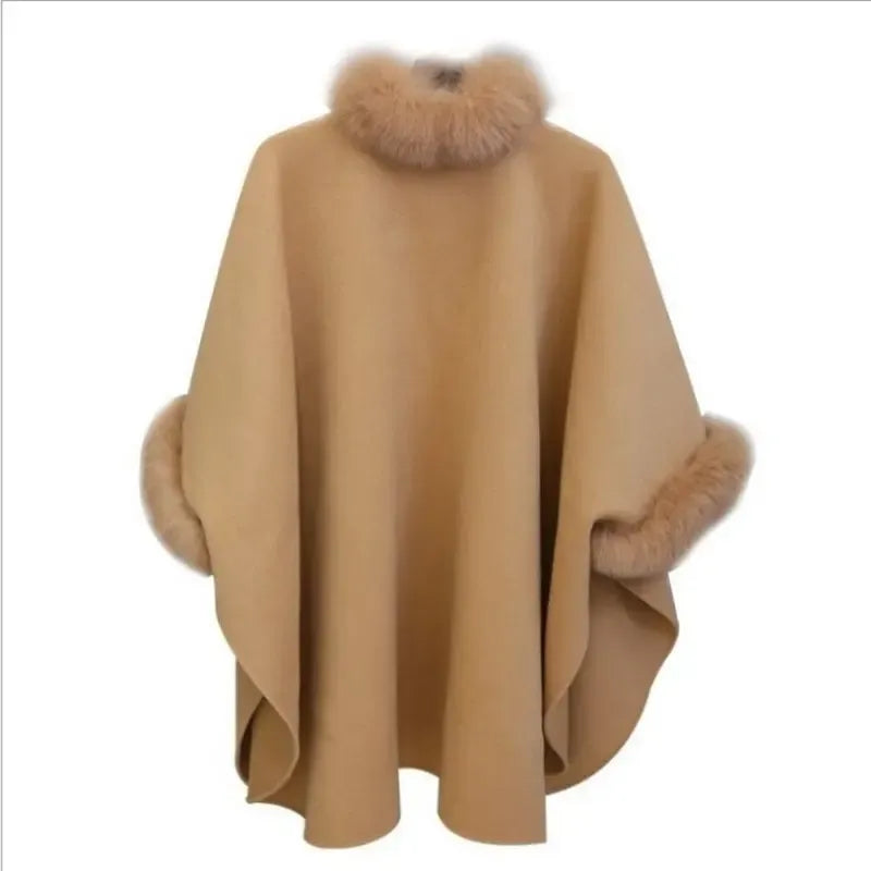 Wollen cape jas - elegante damescape met imitatiebont afwerking - Bakkermode.nl