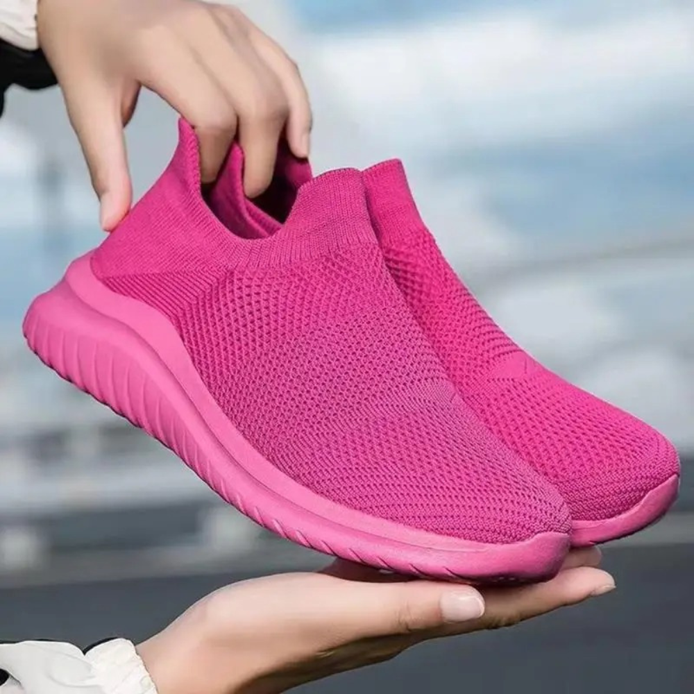 Dames slip-on trainers - ademende gebreide schoenen