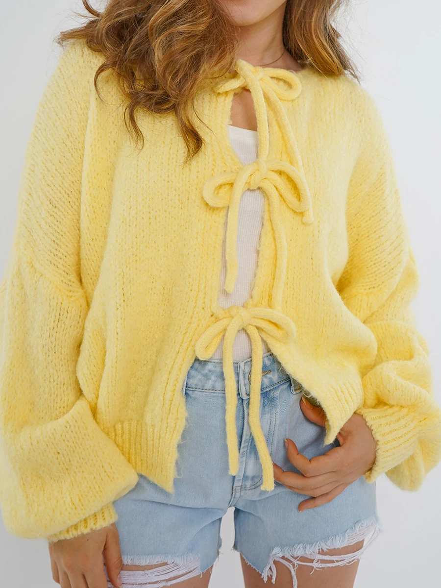 Gebreide cardigan - dames vest met unieke strikdetails - Bakkermode.nl