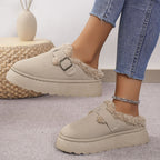 Warme pantoffels - dames huis slippers met sherpa voering en riemdetail - Bakkermode.nl