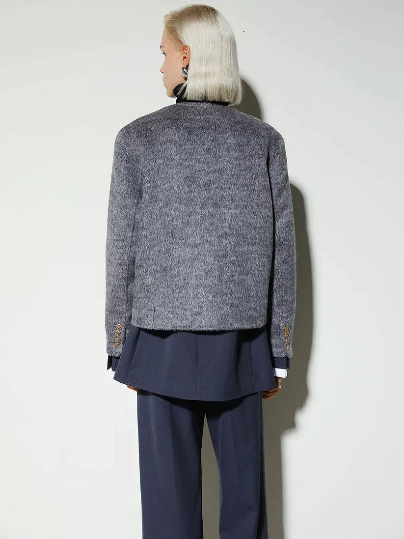 Dames grijze woljas - stijlvolle gebreide coat voor elke gelegenheid