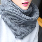 Gebreide infinity sjaal - warme dames winteraccessoire - Bakkermode.nl