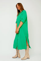 Losvallende jurk met knopen - Bakkermode.nl