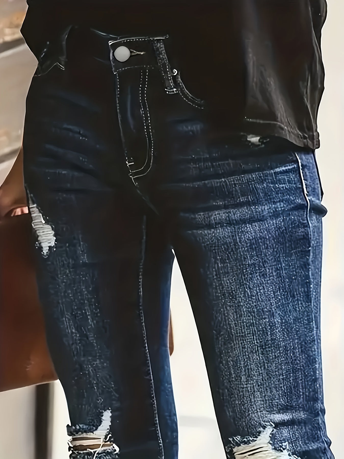 Diepblauwe distressed skinny jeans - trendy dames denimbroek