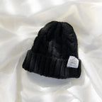 Gebreide beanie - warme kabelgebreide dames wintermuts - Bakkermode.nl