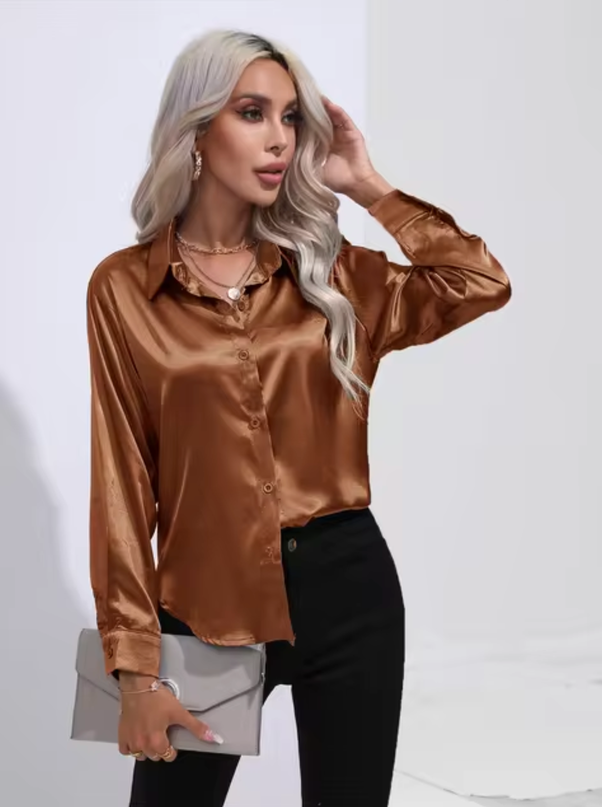 Dames satijnen blouse met lange mouwen - chique lichtgewicht blouse voor kantoor