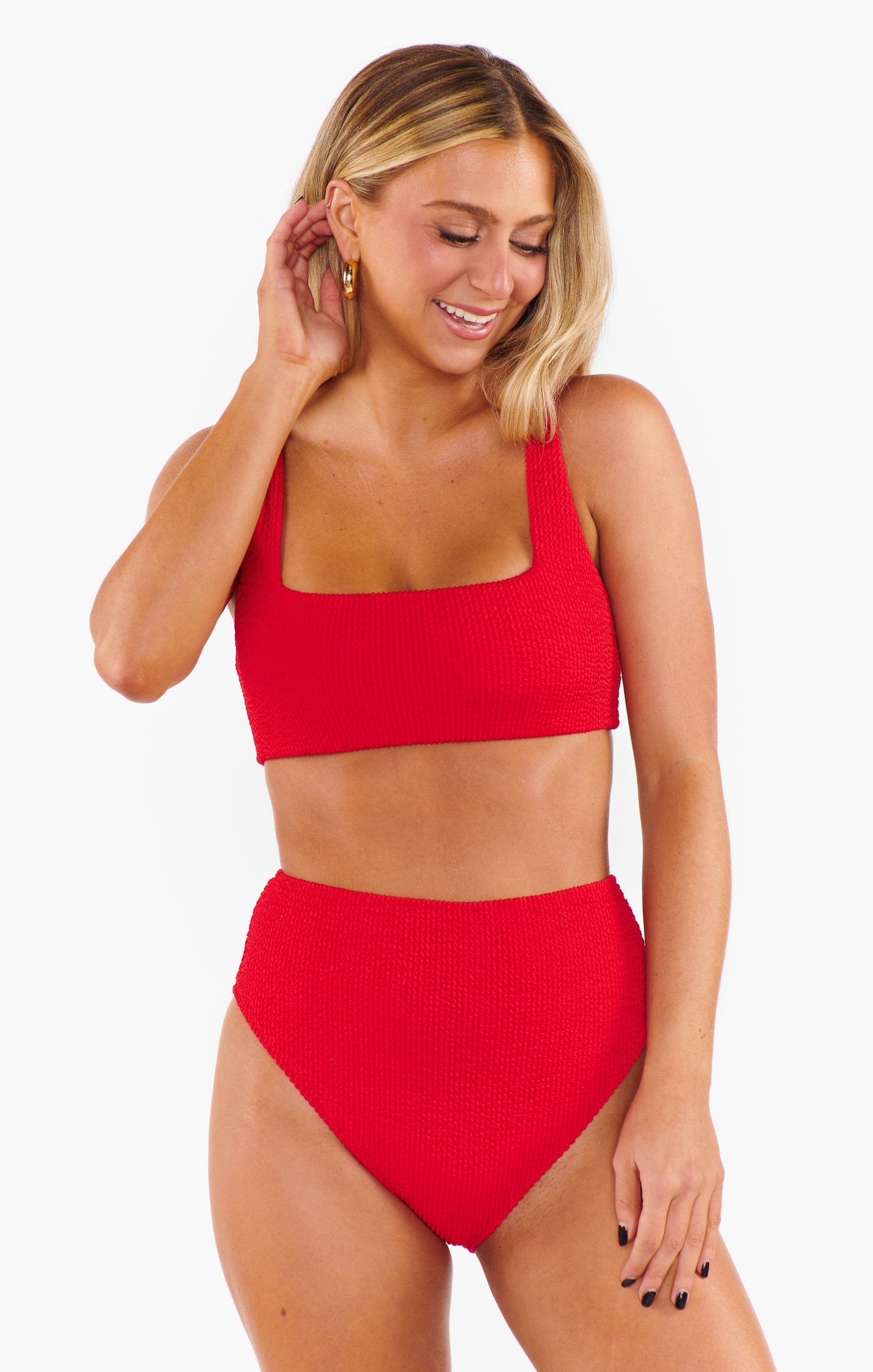 2-delige dames zwemset ribbed bikini in vurend rood - trendy beachwear voor de zomer