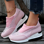 Slip-on sneakers - stijlvolle dames sneakers met versieringen