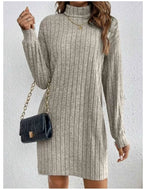 Khaki gebreide jurk - dames met een half-rits kraag