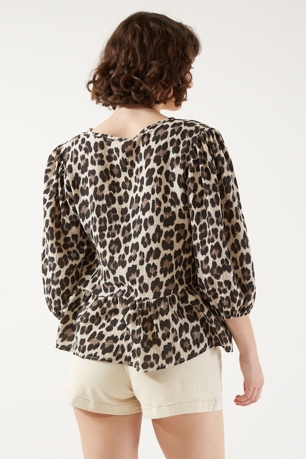 Stijlvolle blouse met luipaardprint - Bakkermode.nl