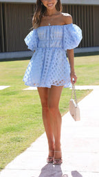 Pof mouw mini jurk - trendy off-shoulder outfit voor dames