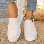 Slip-on suede sneakers - casual dames sneakers met wedge zool