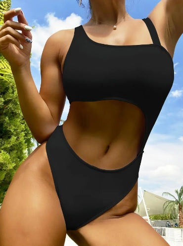 Chic badpak met stijlvolle uitsparingen - Bakkermode.nl