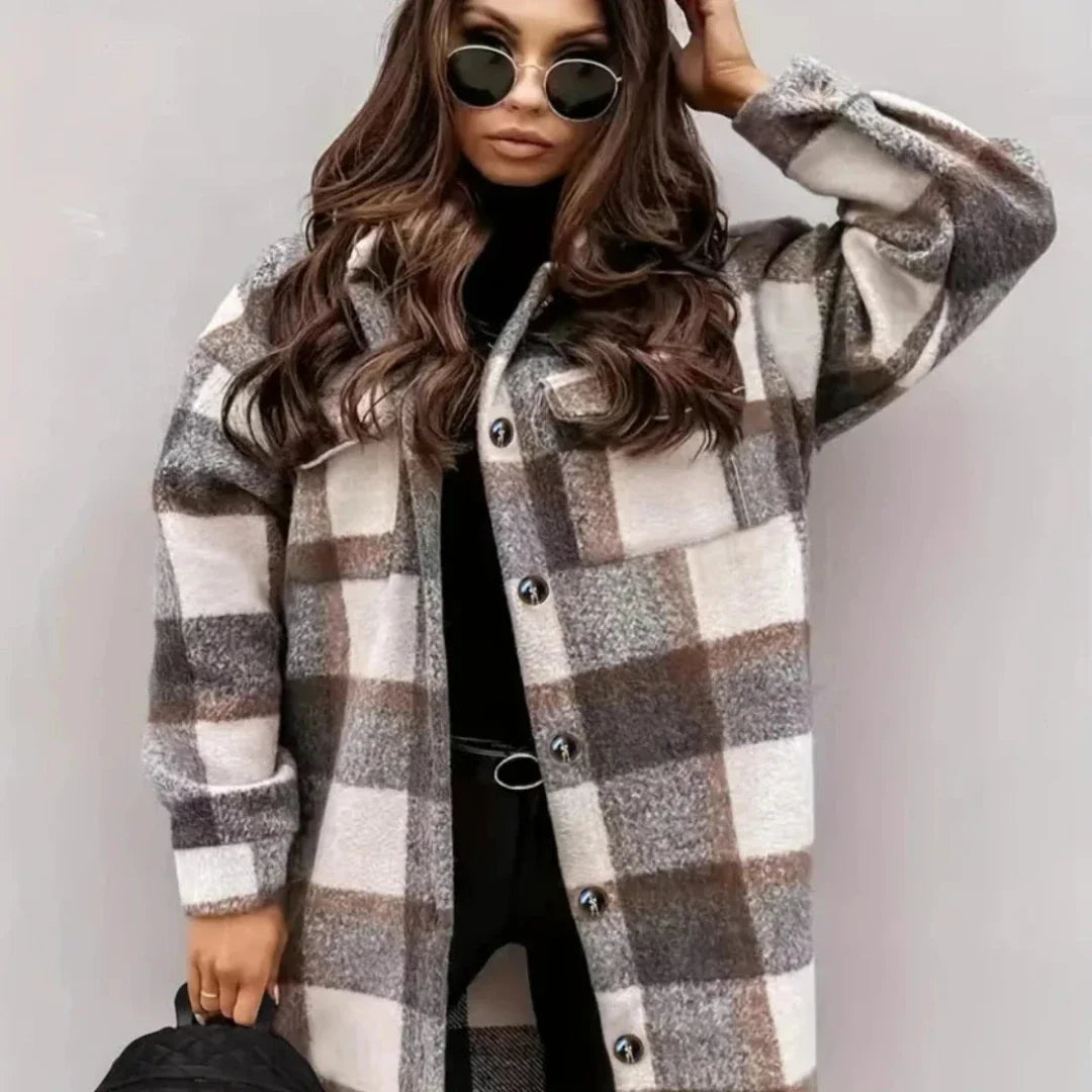 Geruite lange winterjas dames - stijlvolle jas met knopen - Bakkermode.nl
