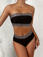 2-delige dames bandeau bikini set in zwart met luipaardprint afwerking - trendy strandmode voor de zomer