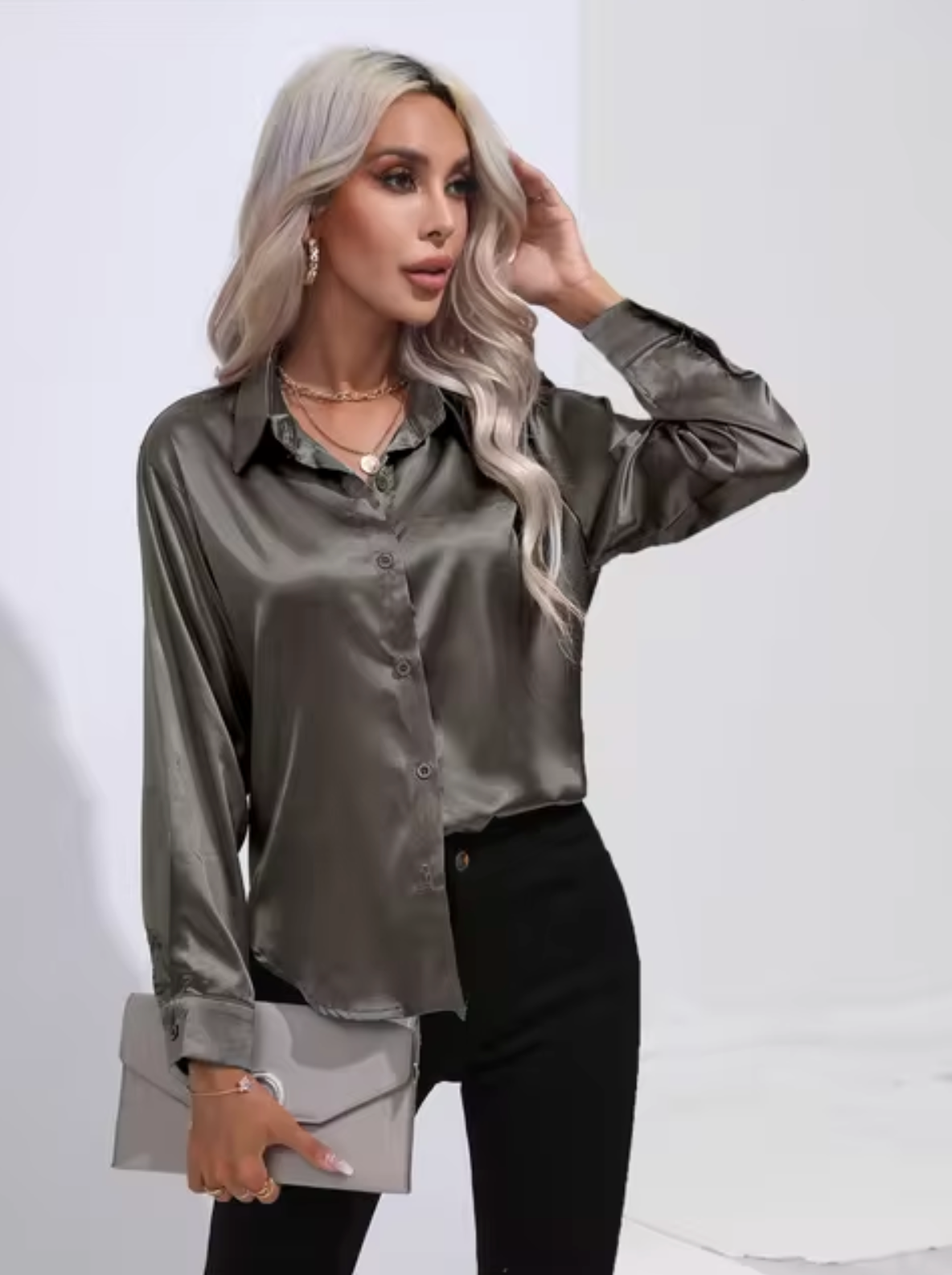 Dames satijnen blouse met lange mouwen - chique lichtgewicht blouse voor kantoor