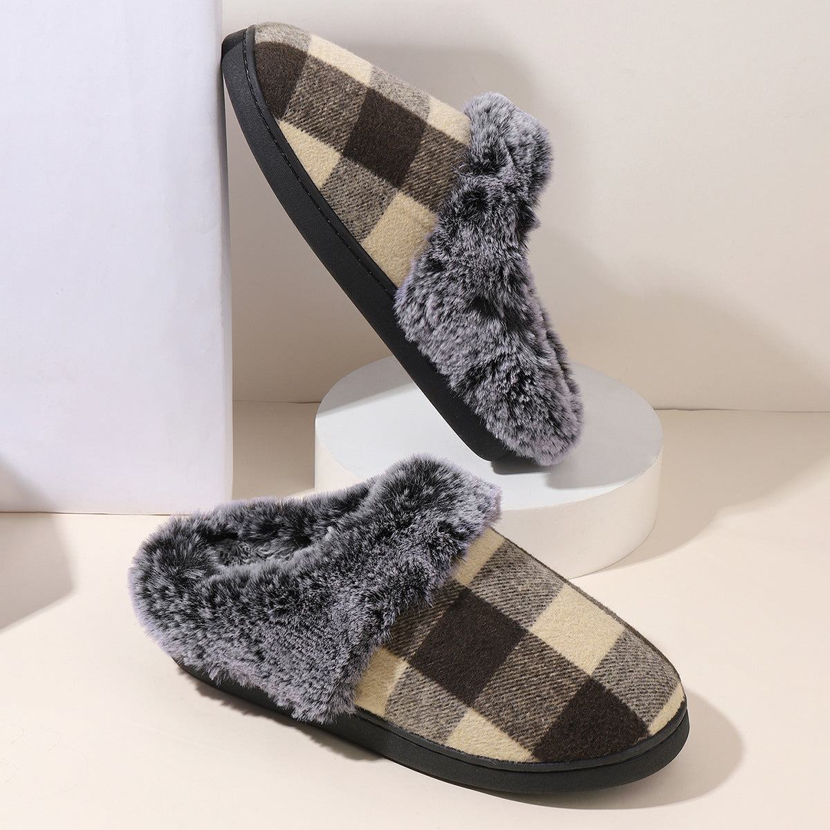 Winter Warm Plaid Plush Slippers Home Indoor Non-slip Bedroom Floor Soft Fuzzy Slipper For Couple Fashion Solid House Shoes - Bakkermode.nl