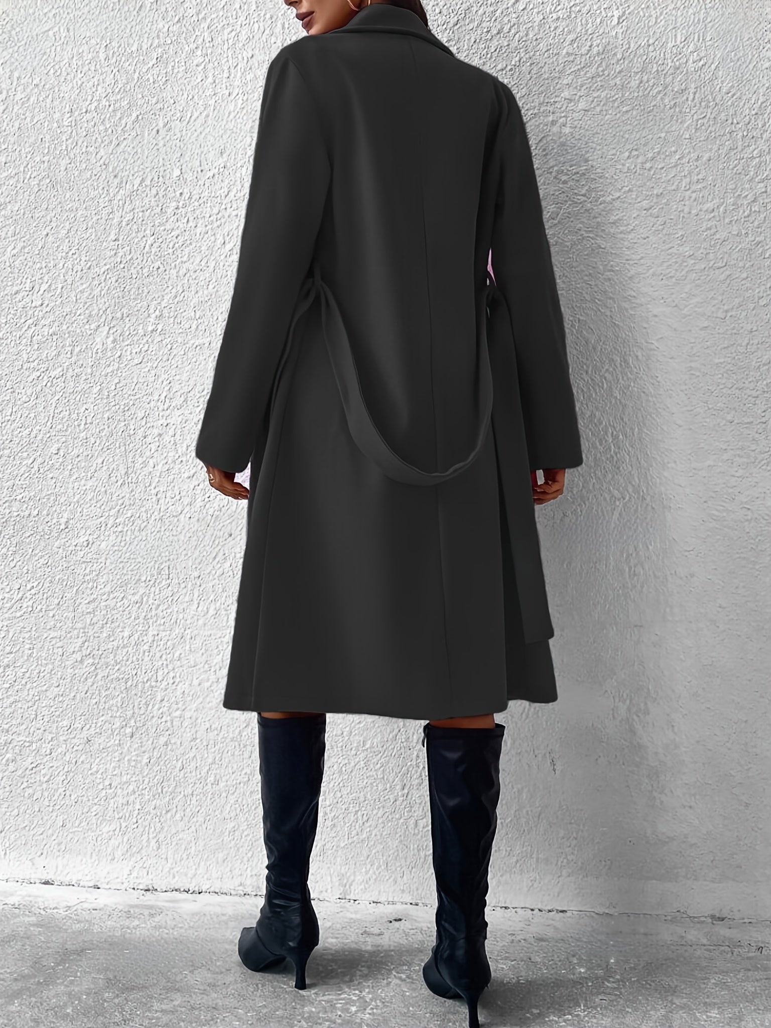 Trenchcoat - stijlvolle lange damesjas met strikriem en knoopdetails