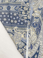 Dames t-shirt met paisleydessin - v-hals en kantdetail met halve mouwen