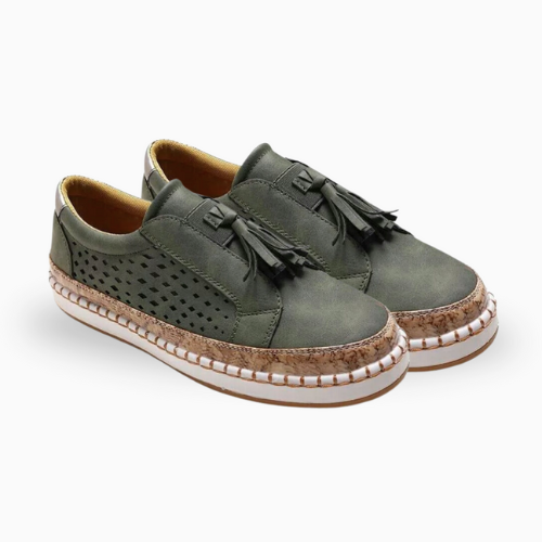 Dames sneakers - stijlvolle instapschoenen met kwastjes