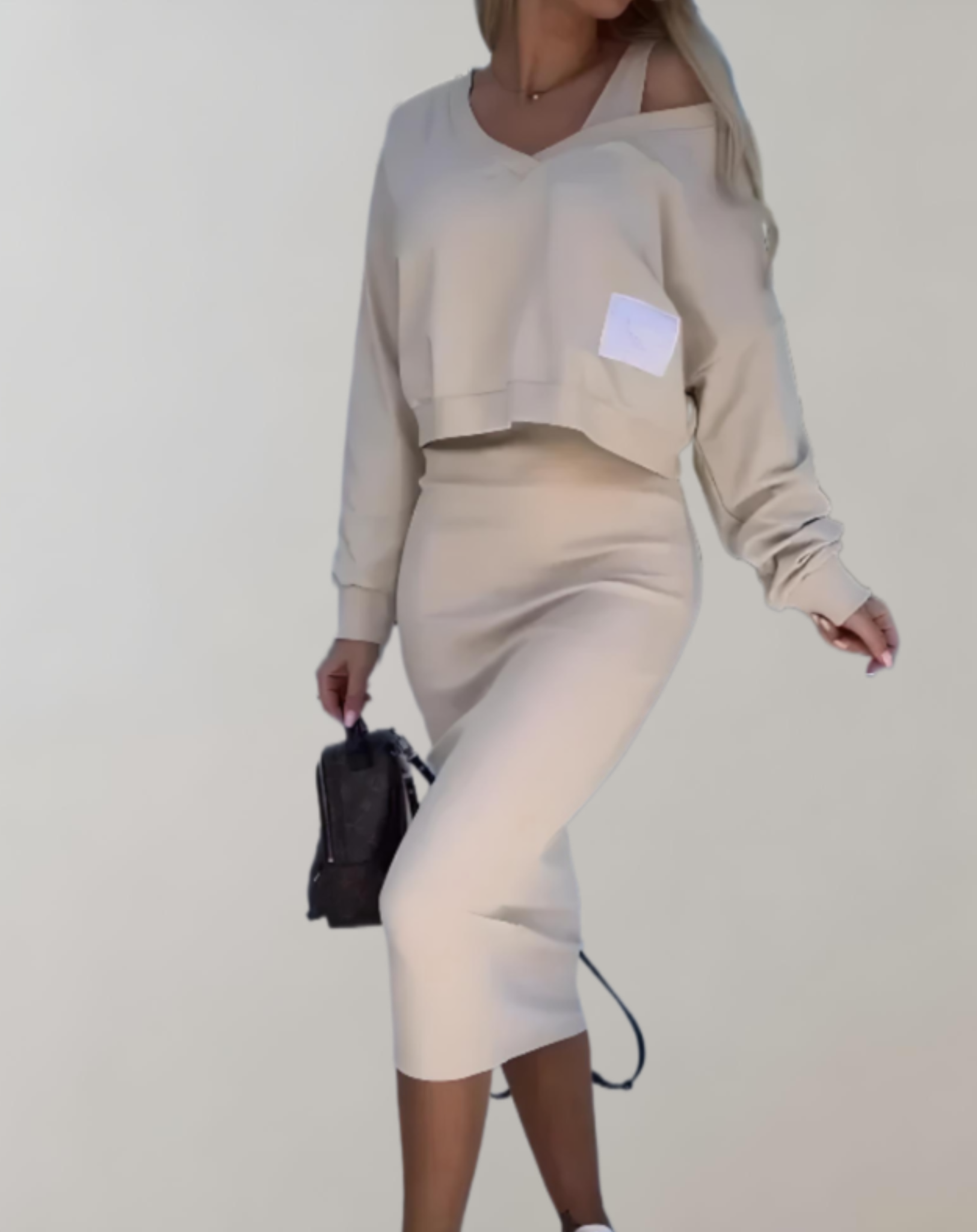 2-delige gebreide set - V-hals top en midi-rok voor dames - Bakkermode.nl