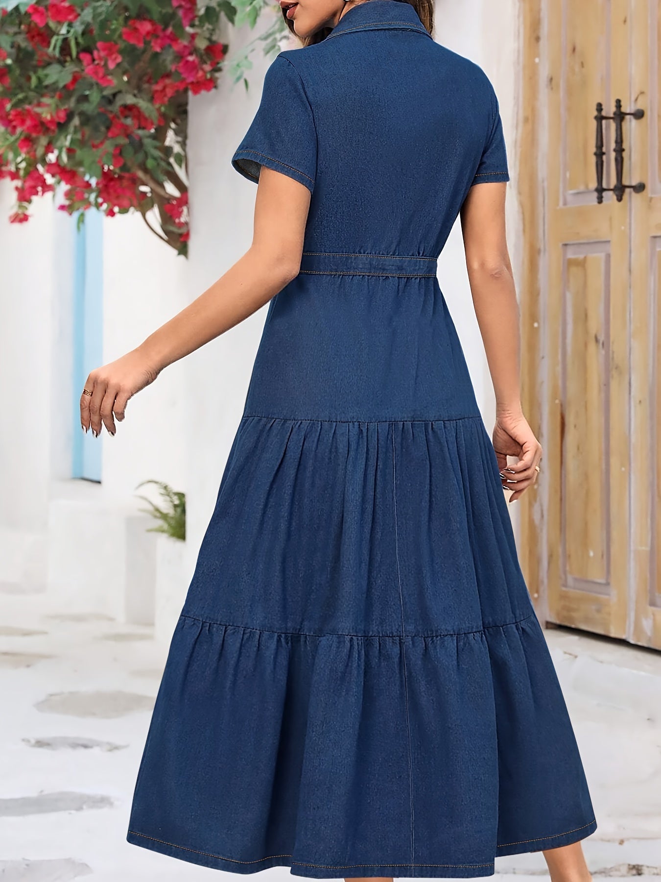 Denim midi-jurk - diepblauwe dames jurk met knoopsluiting