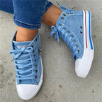 Blauwe high-top denim sneakers - trendy damesschoenen