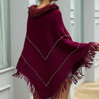 Dames rode gebreide poncho - elegant met verfijnde details